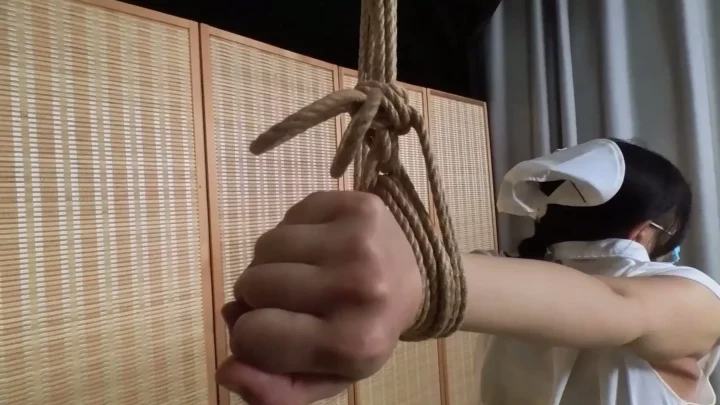Screenshot 2 from Elephant Man Studio: Nurse Xiao 0’s First-Person Bondage