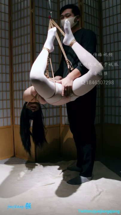 Screenshot 6 from Juejiang: Xiaodong’s Bound Gymnastics Suit Predicament