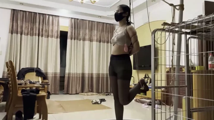 Screenshot 4 from Fu Yu: A’ran’s Extreme Five-Flower Incontinence Predicament