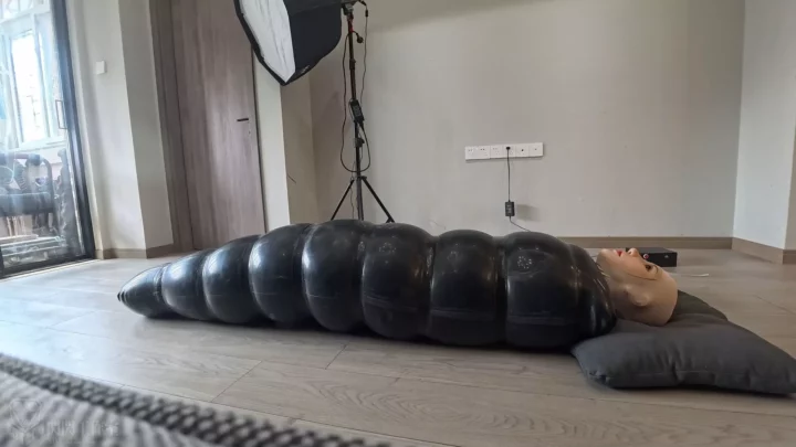Studio Bling: Latex Doll’s Secret Boudoir Life
