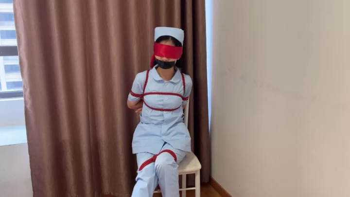 Screenshot 1 from Xiaoxing: Hypnotic Nurse Training in a Frogtie Predicament