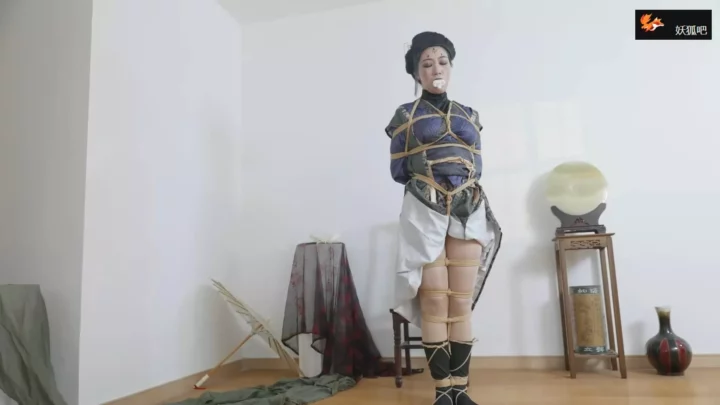 Screenshot 1 from Red Carp Studio: Spider Spirit’s Fourth Sister Bound & Gagged