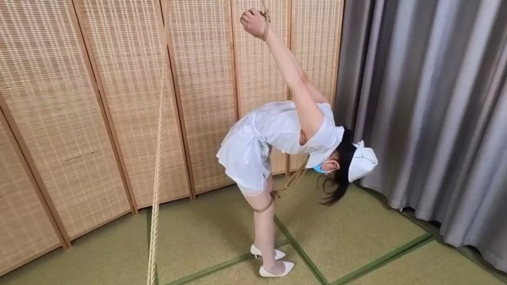 Screenshot 1 from Elephant Man Studio: Nurse Xiao 0’s First-Person Bondage
