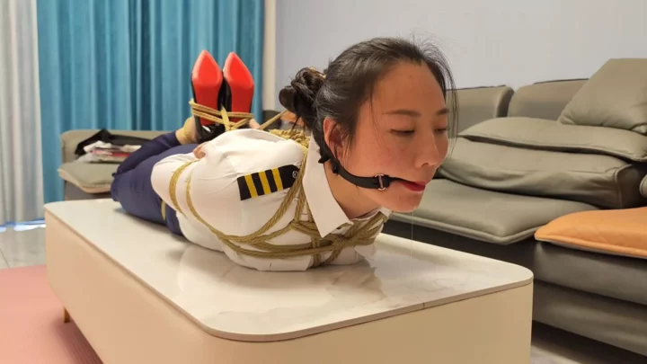 Screenshot 1 from Li Daxia: Japanese Horse Bondage & Drooling Ballgag