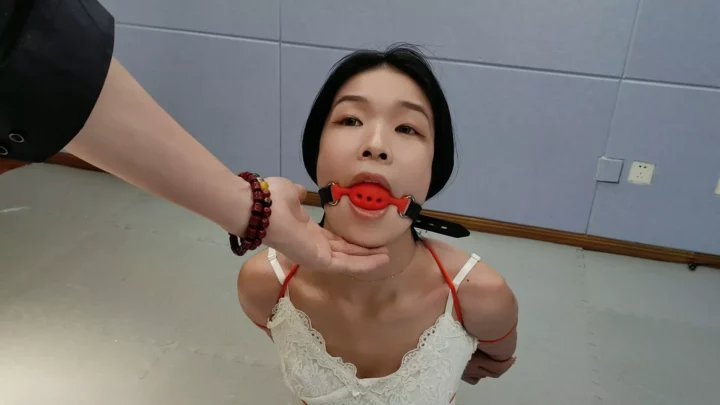 Screenshot 4 from Chen Jingshu’s First Time in Rope Bondage by Beloved by One Rope