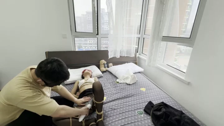 Screenshot 9 from Yanjiang Yishu: Property Manager’s Debt Collection Ordeal