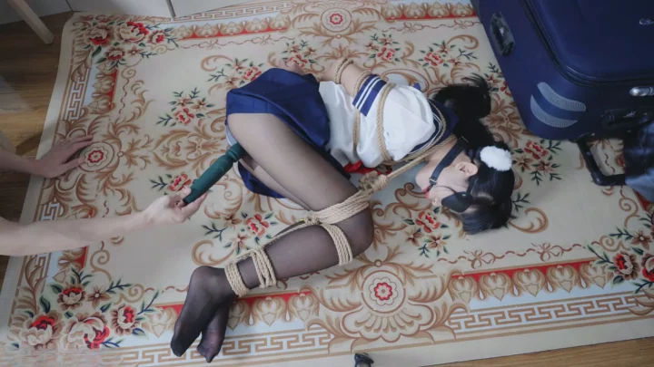 Screenshot 8 from Leng Shao & Bei Niang: JK Beauty’s Extreme Bondage Training
