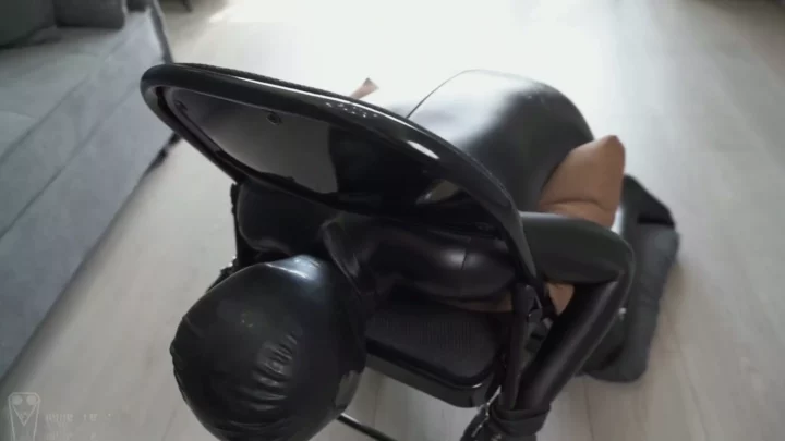 Screenshot 7 from Studio Bling: Ingenious Folding Stool Bondage & Gag Training
