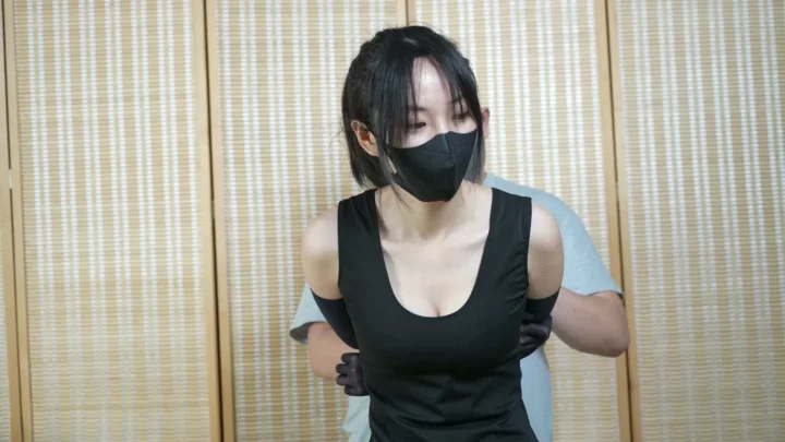 Screenshot 5 from Elephant Man Studio: White Silk Dance Costume Rope Bondage