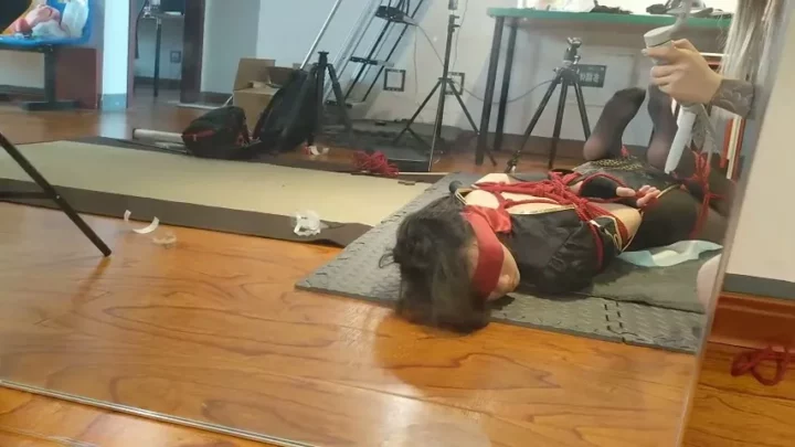 Rope Desire Club: Crying in Single-Leg Suspension のスクリーンショット 7