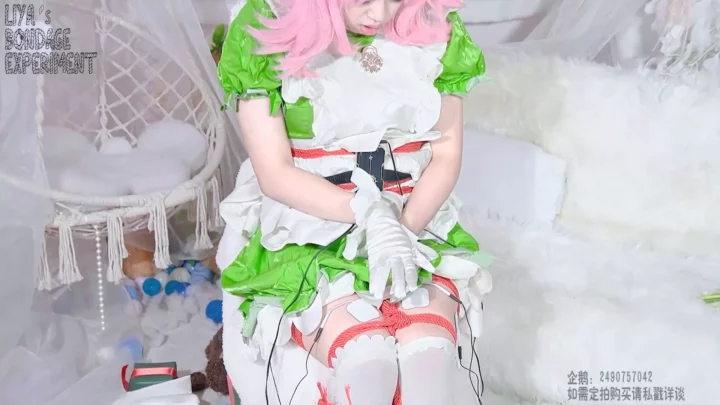 Screenshot 7 from Liya’s Yameng: Cosplay Captive in Electrifying Bondage
