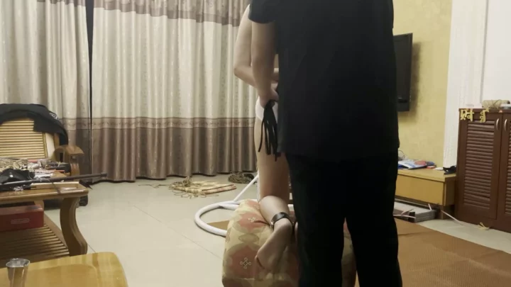 Screenshot 7 from Fu Yu: Fox Masked A’ran Endures Intense Whipping & Tickle Torture