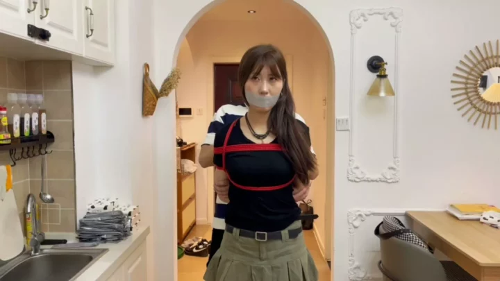 Screenshot 2 from Bound Art Records: Xiao Chen’s Intense Tape Gag Debut