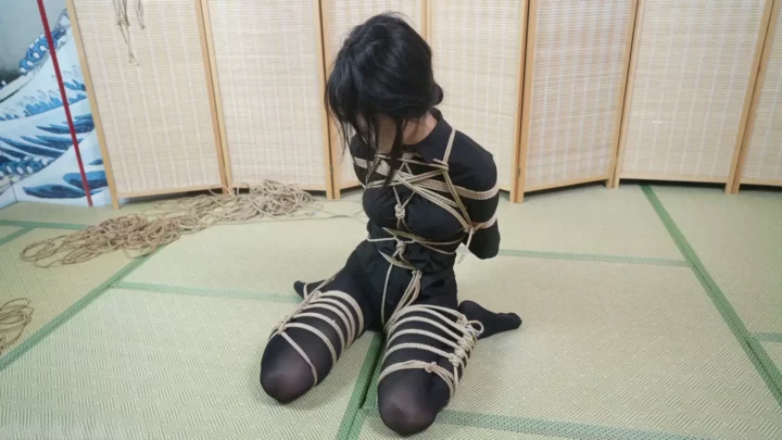 Screenshot 4 from Elephant Man Studio: Japanese Tortoise Shell Bondage & Gag