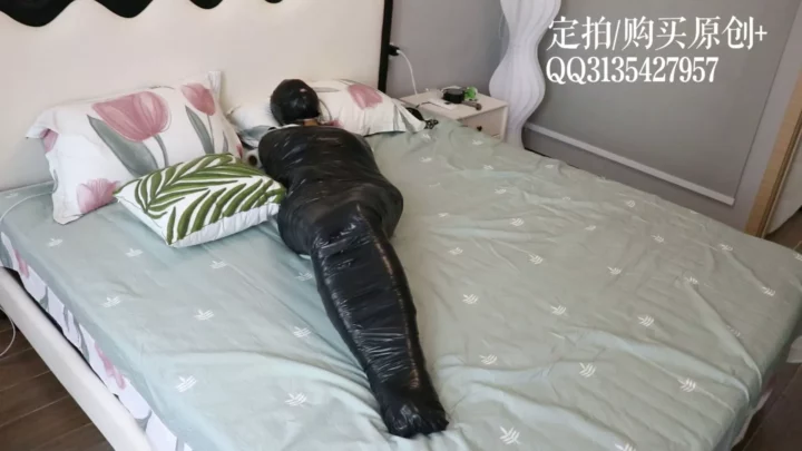 Screenshot 5 from Super long time tape full wrap mummy placement record