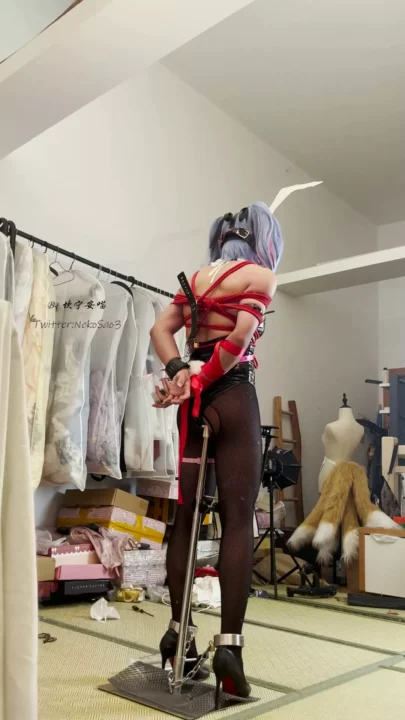 Screenshot 8 from Kan Meow: Bunny Girl’s Forced Stand Punishment
