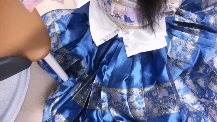 Screenshot 4 from Aww Meow: Hanfu & Shibari – Bound in Ancient Chinese Style