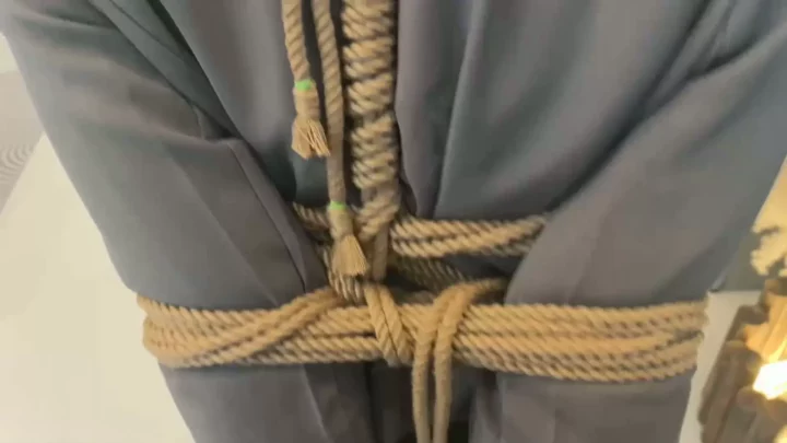 Screenshot 4 from Fan Xiaoxiao: Delivery Boy’s Unexpected Hogtie Predicament