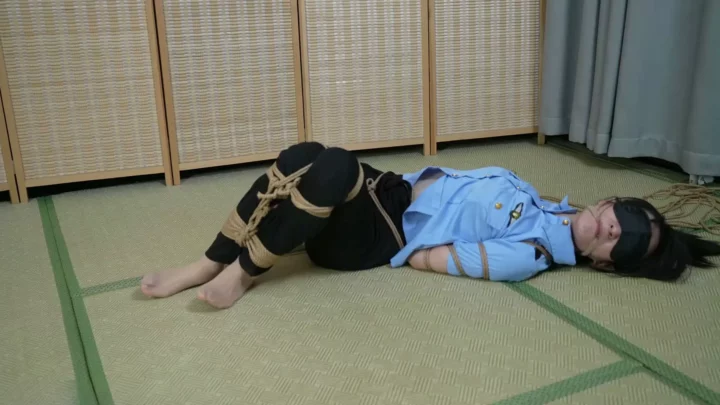 Screenshot 3 from Elephant Man: Investigator’s Chinese Gag Bondage Calamity