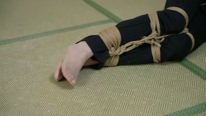 Screenshot 5 from Elephant Man: Investigator’s Chinese Gag Bondage Calamity