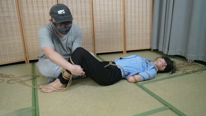 Screenshot 9 from Elephant Man: Investigator’s Chinese Gag Bondage Calamity