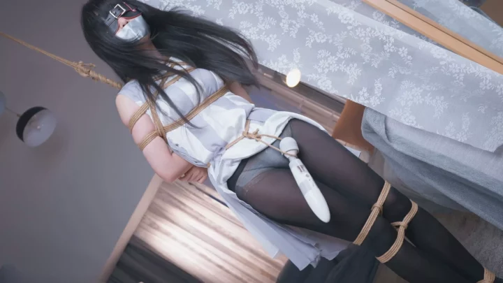 Screenshot 6 from Simi: Kamen Rider Tsukuyomi Cosplayer’s Unexpected Comic Con Afterparty