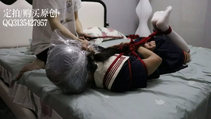 Screenshot 7 from Cuckoo’s Original: Extreme Sensory Deprivation & Hogtie