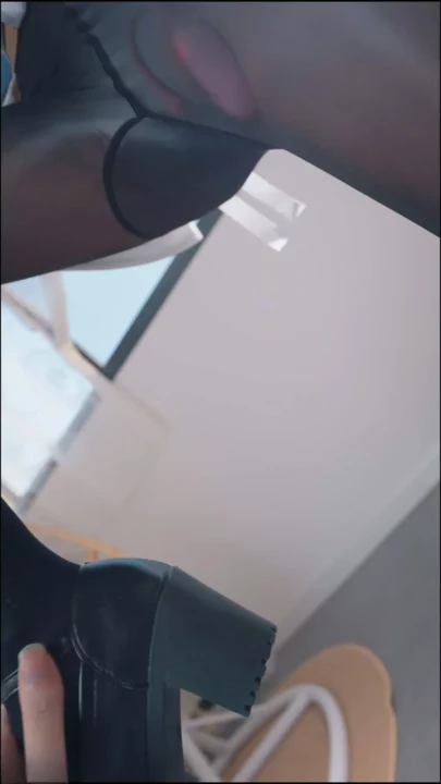 Screenshot 8 from Yume: Meihu Tao’s Abduction by Obsessed Fans