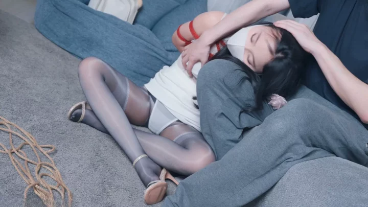 Screenshot 3 from Yume: The Tamed Wife’s Secret Affair – Part 2