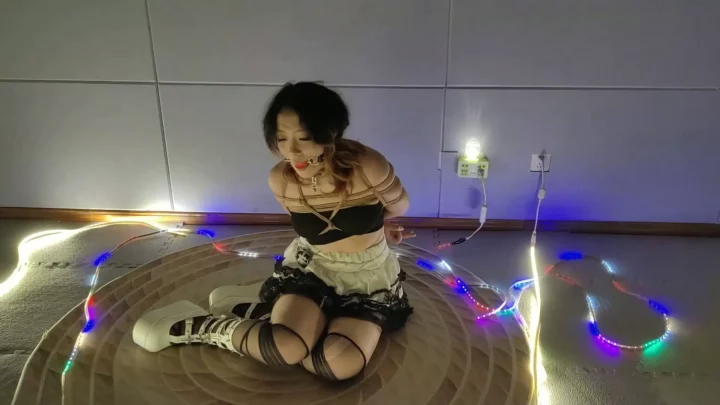 Screenshot 7 from Chen Yiyi’s Rope Art & Ball Gag Confessions by Beloved by One Rope