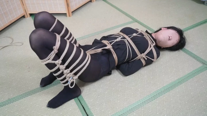 Elephant Man Studio: Japanese Tortoise Shell Bondage & Gag