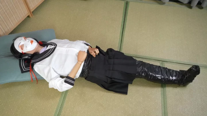 Elephant Man Studio: My Robot Girlfriend’s Black Tape Mummy Predicament