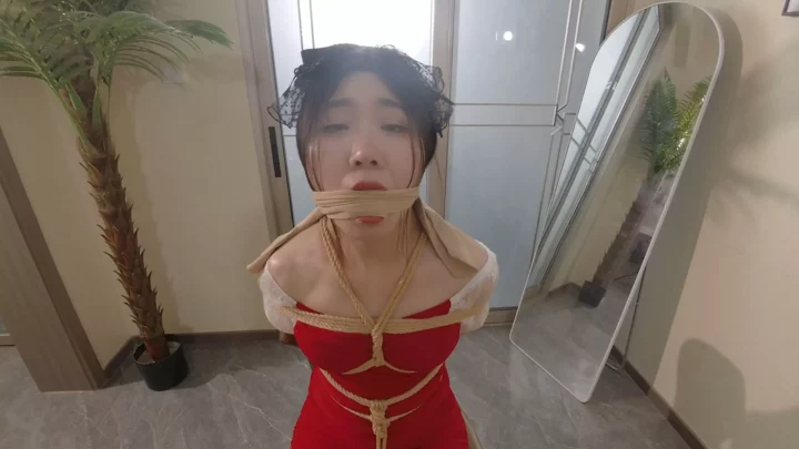 Screenshot 1 from 4K Video Studio: First-Person Gagging Transformation