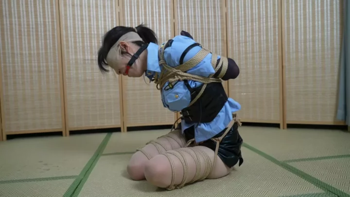 Screenshot 1 from Elephant Man Studio: Chinese Agent’s Frogtie Predicament