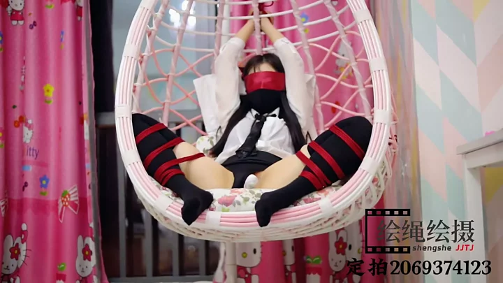 Screenshot 3 from Students from a famous university experience rope bondage training part 2 and 3