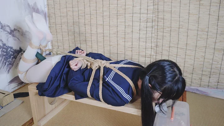 Screenshot 7 from Tight bondage training