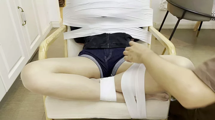 Screenshot 3 from Bound Art Records: Chinese Frogtie & Tape Gag Chair Bondage
