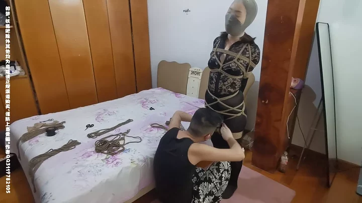 Screenshot 4 from Sexy wife lace body, panties on head