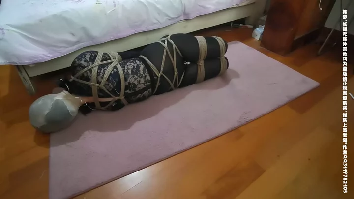 Screenshot 9 from Sexy wife lace body, panties on head