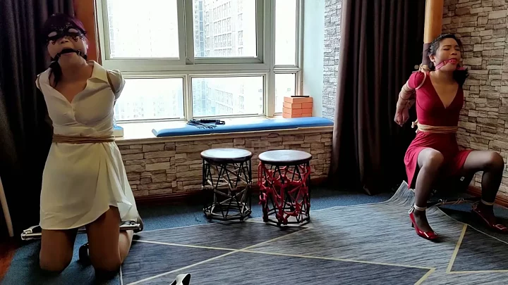 Screenshot 9 from Beloved by One Rope: Luolu & Wenwen’s Sweaty Summer Bondage