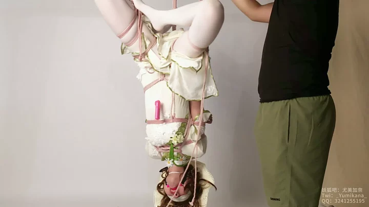 Screenshot 9 from Personality V Gardener Hatsuharu COS
