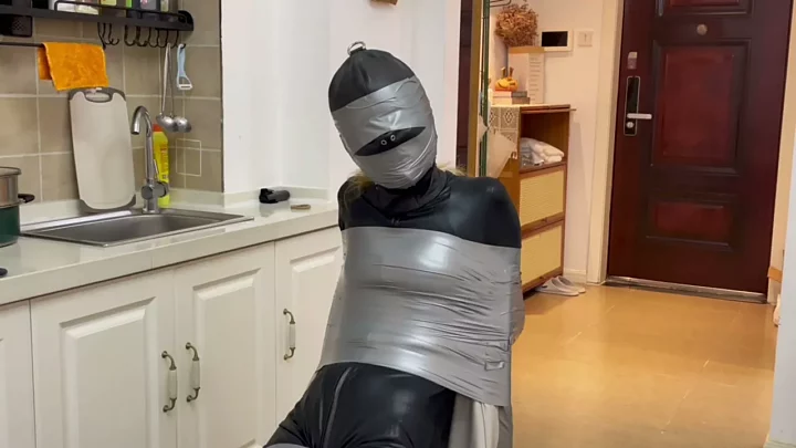 Screenshot 7 from Xiao Xing: Bound Art Records’ Tape Gag & Headgear Restraint