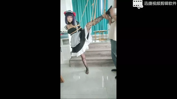 Screenshot 4 from Kuroe Shizuku cos maid training