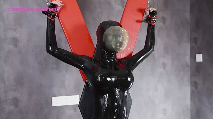Screenshot 6 from Latex suit 1mm ultra-small microporous latex head cover call control, X-frame training