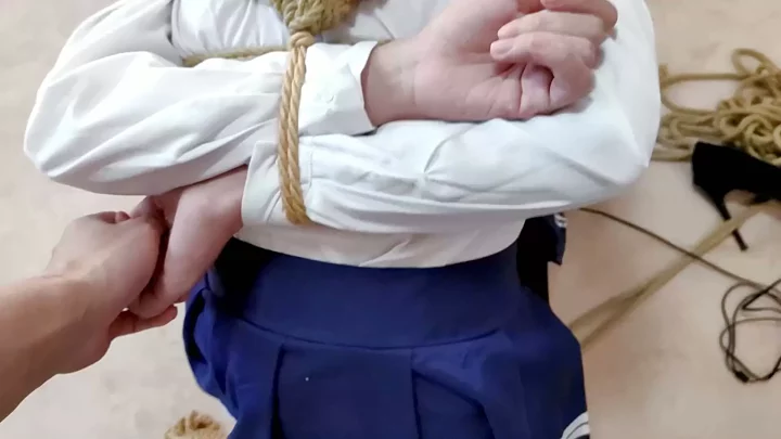 Screenshot 5 from Aww Meow: Japanese Tight Bondage & Electro-Torment