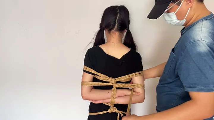 Screenshot 4 from The black silk sister, was forced to suffocate and cry out of control