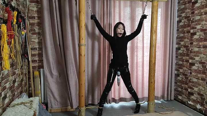 Screenshot 5 from Chen Xueyan’s Restrained Ordeal by Willing Studio