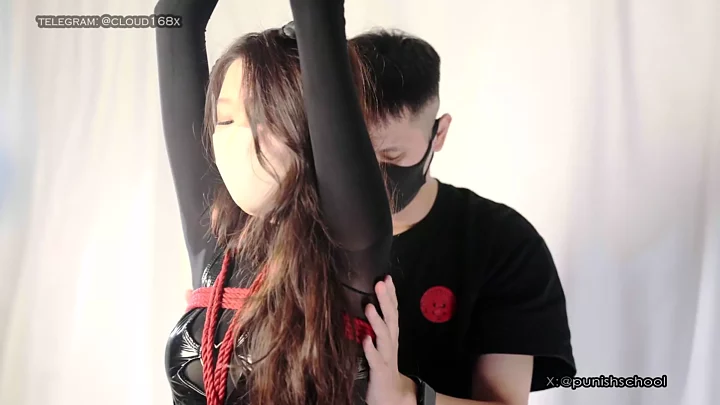 Screenshot 2 from Apprentice Succubus Qiqi accepts the test