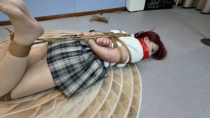 Screenshot 9 from Yiyi’s Extreme Hogtie: Beloved by One Rope’s Ultimate Challenge