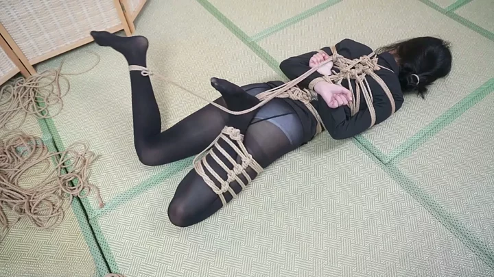 Elephant Man Studio: Chao Chao’s Turtle Shell Rope & Single Leg Hogtie のスクリーンショット 7